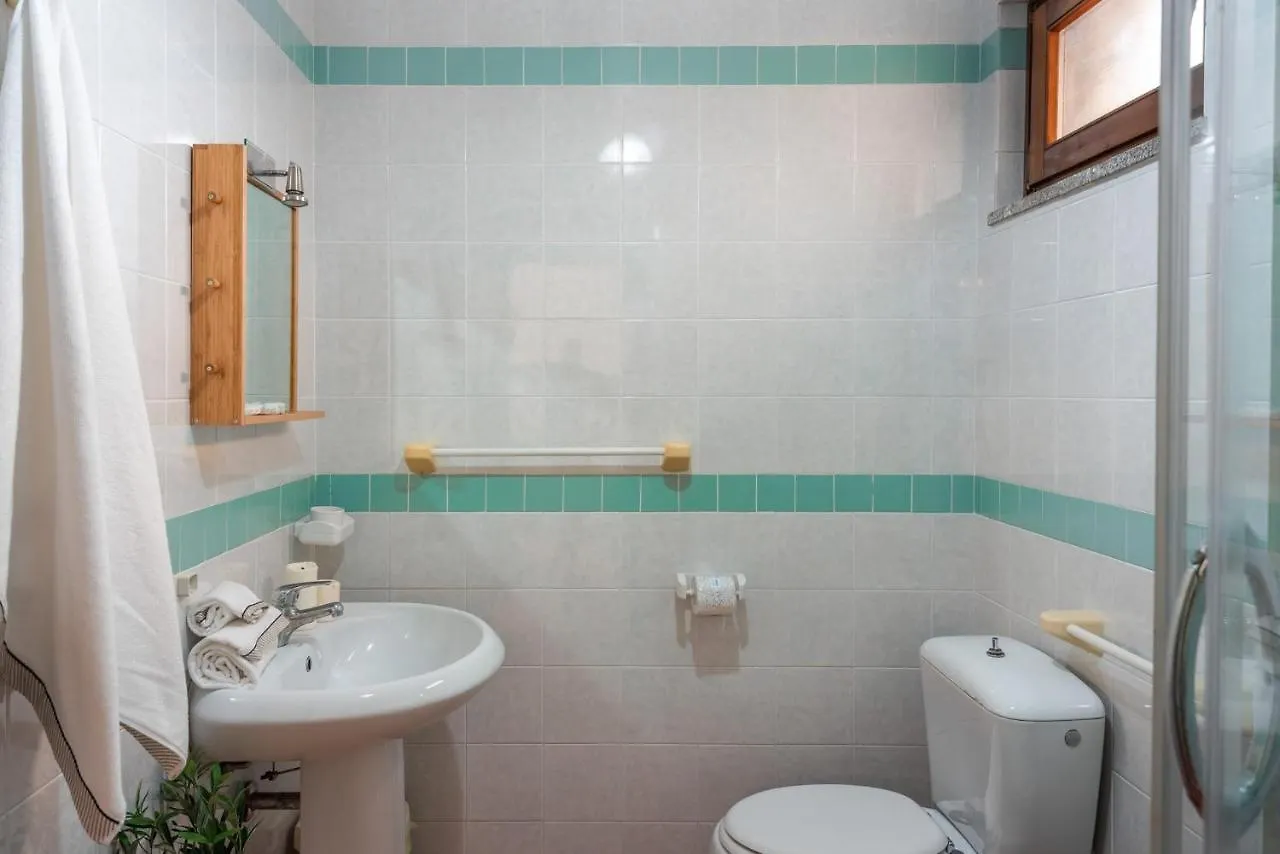 Glorious Residence Le Pavoncelle One Bedroom Sleeps Four Child Num1452 Santa Teresa Gallura